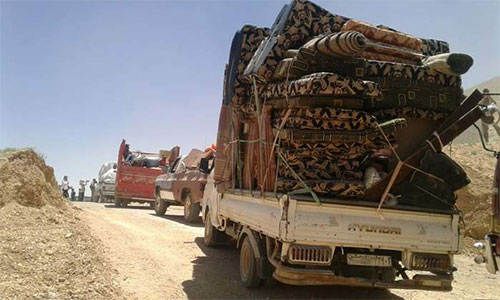 refugiados regresan de Líbano a Siria Cientos de refugiados regresan de Líbano a Siria